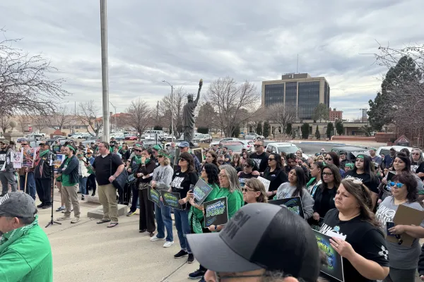 AFSCME members and supporters rallied in front of the Pueblo County Courthouse on February 16. Photo credit: Josette Jaramillo/AFSCME Colorado.